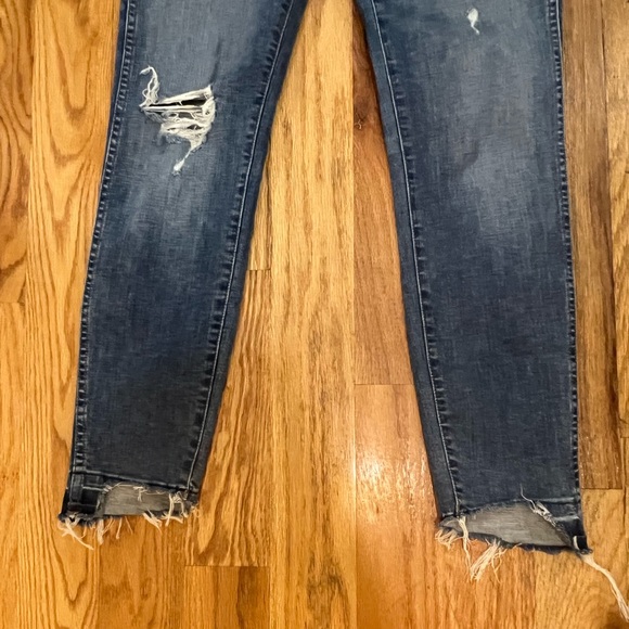 Madewell Curvy High Rise Skinny Jeans - Picture 2 of 5